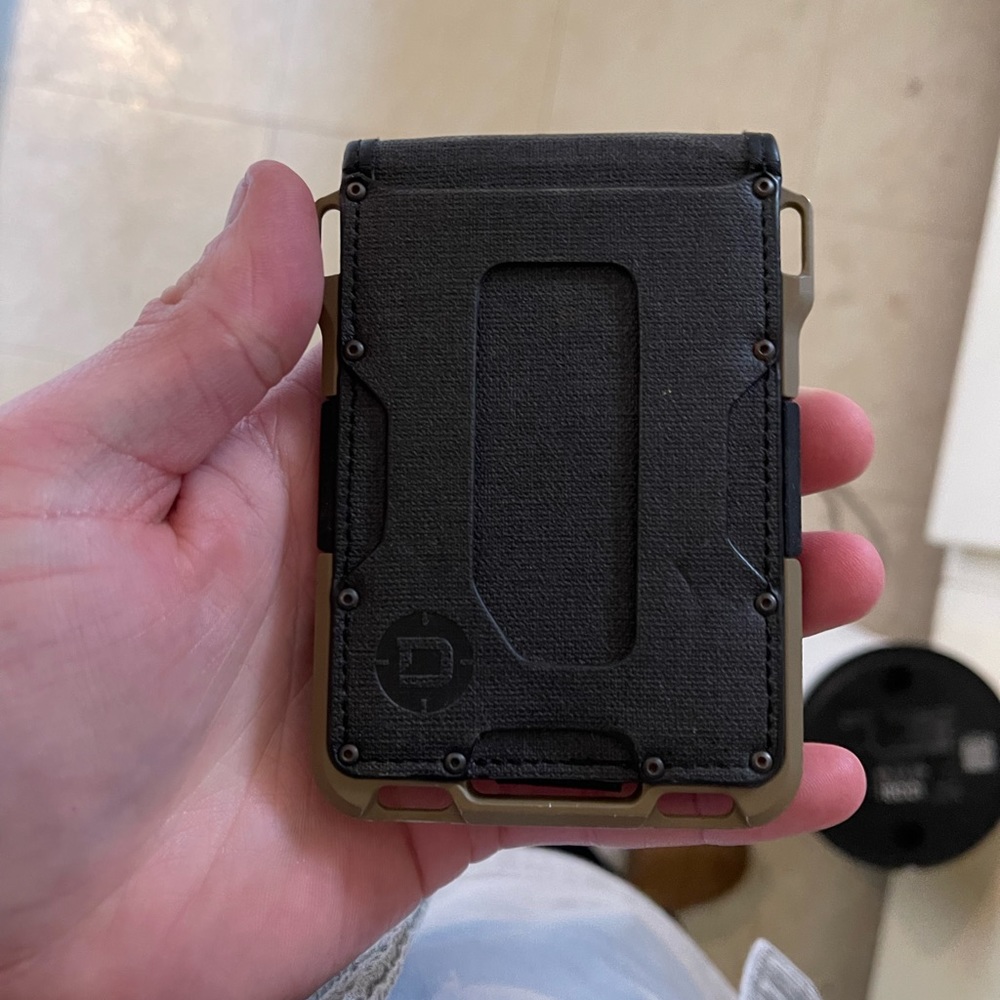 - Dango wallet